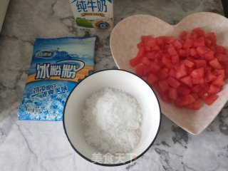 西瓜布丁步骤1 西瓜布丁步骤1