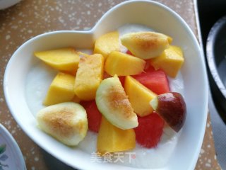 酸奶拌水果步骤6