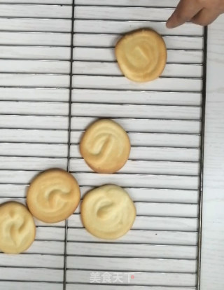冰淇淋抱抱卷步骤12