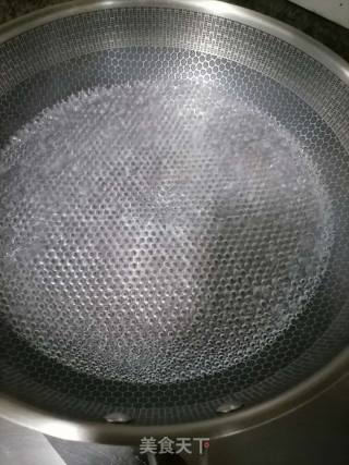 冰镇黑凉粉步骤3