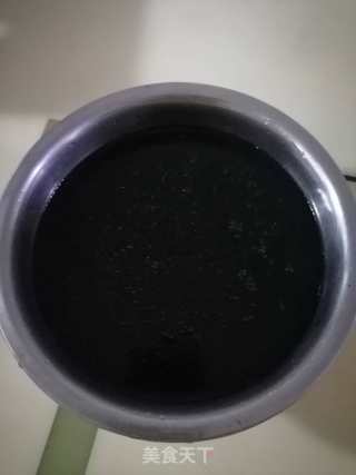 冰镇黑凉粉步骤5