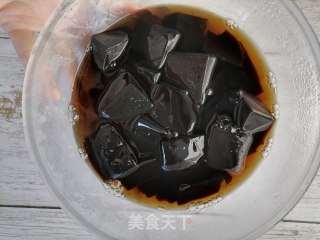 糖桂花黄栀子龟苓膏步骤11