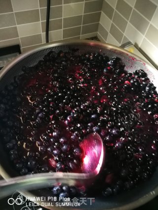 自制蓝莓果酱步骤4