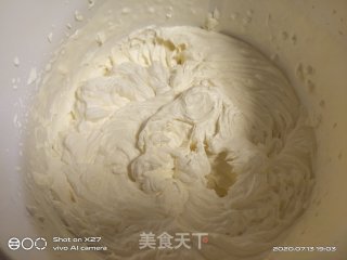 桃儿慕斯蛋糕步骤6