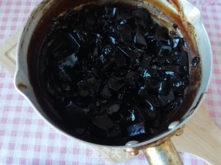 蜂蜜坚果黑凉粉步骤6