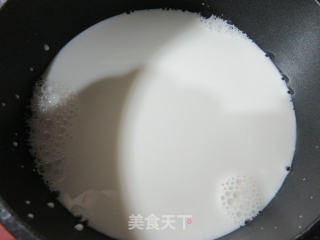 黄桃牛奶果冻步骤3
