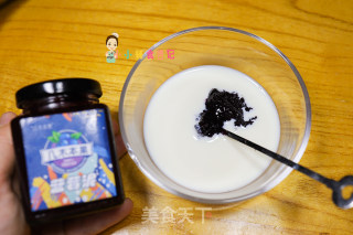 8个月以上辅食酸奶水果冰棒步骤3