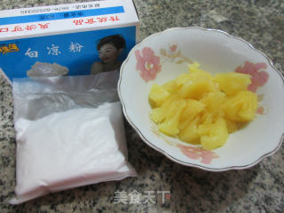 自制菠萝果冻步骤1