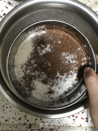 巧克力蓝莓蛋糕步骤11