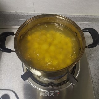 姜汁玫瑰红糖南瓜圆子步骤7