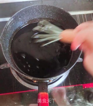 芒果蜂蜜牛奶凉粉步骤3 芒果蜂蜜牛奶凉粉步骤3