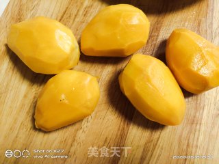 芒果杨梅沙拉步骤2 芒果杨梅沙拉步骤2