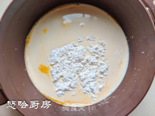 不用面包糠不用油的-炸牛奶步骤3 不用面包糠不用油的-炸牛奶步骤3