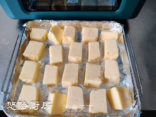 不用面包糠不用油的-炸牛奶步骤8 不用面包糠不用油的-炸牛奶步骤8