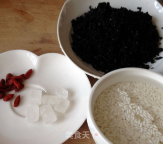香滑芝麻糊步骤1