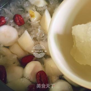 雪梨马蹄银耳羹步骤9 雪梨马蹄银耳羹步骤9