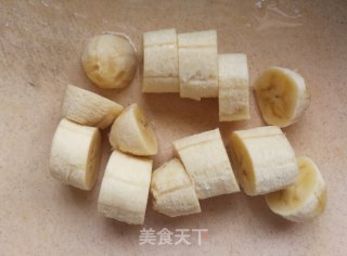 香蕉芒果甜瓜酸奶碗步骤3 香蕉芒果甜瓜酸奶碗步骤3