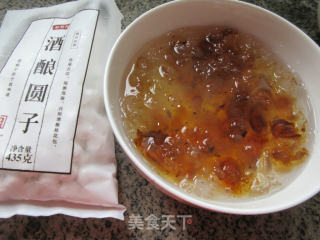 桃胶酒酿圆子步骤1