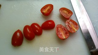 圣女果酸奶水果步骤4 圣女果酸奶水果步骤4