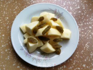 葡萄干苹果拌酸奶步骤3 葡萄干苹果拌酸奶步骤3