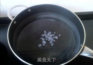 百香果团子凉粉步骤1 百香果团子凉粉步骤1