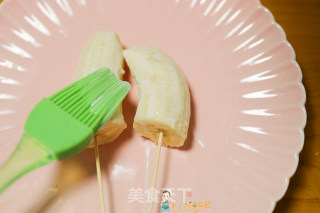 9个月以上辅食香蕉冰棒步骤2