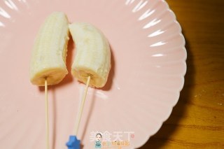 9个月以上辅食香蕉冰棒步骤1