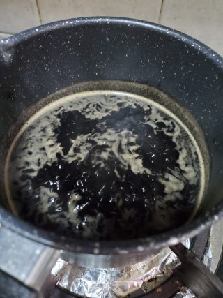 炼奶淋烧仙草步骤5
