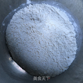 草莓酱香蕉饼步骤1