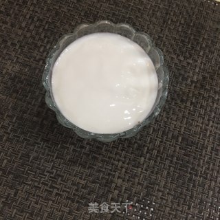 芒果巧克力脆酸奶杯步骤3
