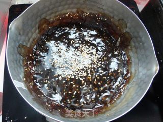 芝麻玫瑰红糖凉粉步骤9