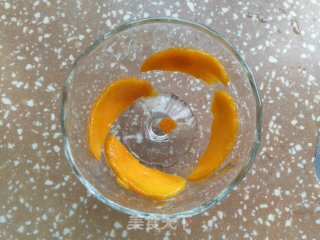 芒果酸奶杯步骤3