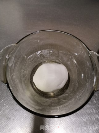 红糖醪糟煮粉子步骤1