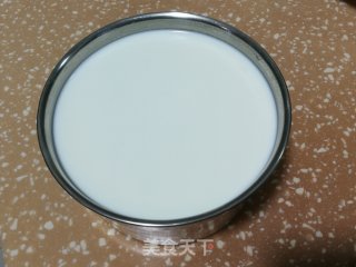 芒果燕麦酸奶杯步骤1 芒果燕麦酸奶杯步骤1