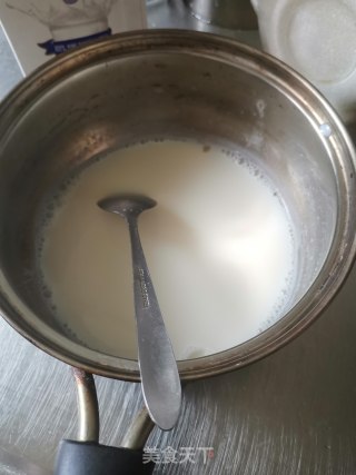 抹茶奥利奥慕斯蛋糕—幸运四叶草步骤2