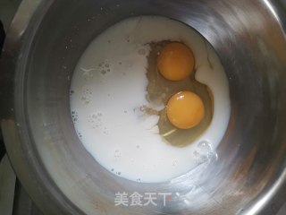 脆皮甜筒水果杯步骤2