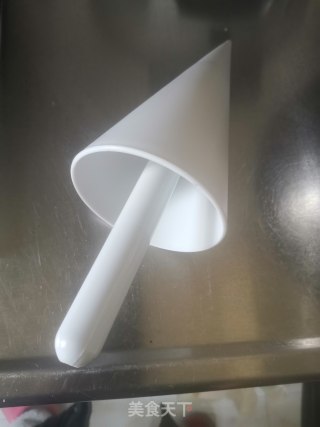 脆皮甜筒水果杯步骤8
