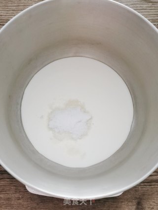 芒果奶油雪媚娘步骤1