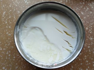 草莓坚果酸奶步骤2 草莓坚果酸奶步骤2