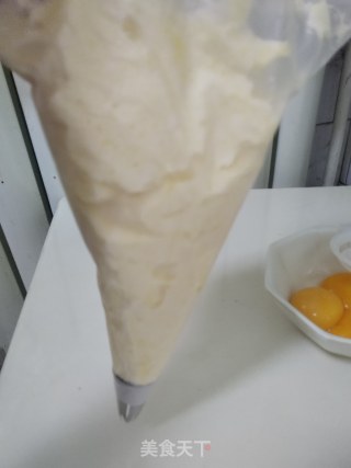 春季应季美食——芒果蛋清溶豆步骤10
