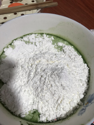 抹茶雪媚娘步骤2