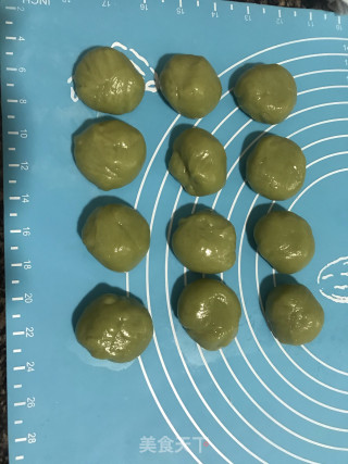抹茶雪媚娘步骤7