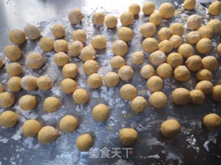 南瓜芋圆+椰汁西米露步骤6