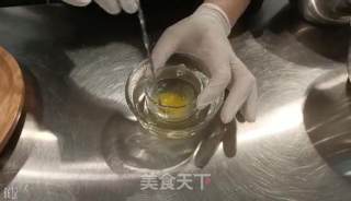 自制甜品|芒果班戟步骤1