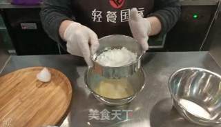 自制甜品|芒果班戟步骤4