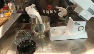 自制甜品|芒果班戟步骤10