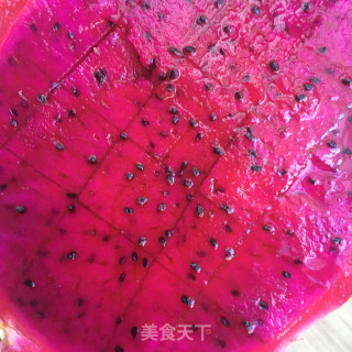火龙果拌酸奶步骤3