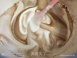 可可戚风蛋糕卷步骤4 可可戚风蛋糕卷步骤4
