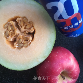 哈密瓜拌苹果步骤2 哈密瓜拌苹果步骤2
