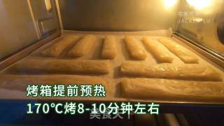 拿破仑手抓饼千层酥，仿制浪漫法式甜品，一口酥脆，一口满足步骤2
